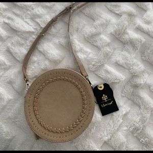 Round town crossbody bag